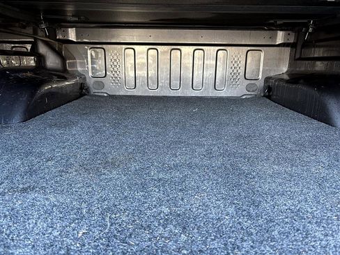 Used 2020 Jeep Gladiator Overland w/ Trailer Tow Package image 11