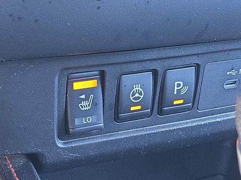 Certified 2023 Nissan Frontier PRO-4X w/ Pro Convenience Package AWD/4WD image 28