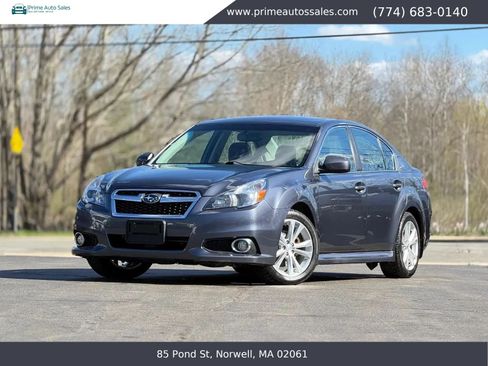 Used 2014 Subaru Legacy 2.5i Limited w/ Moonroof Package AWD/4WD image 3