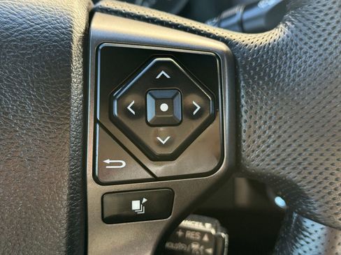 Certified 2022 Toyota Tacoma TRD Sport w/ Technology Package image 18