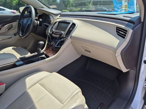 Certified 2015 Buick LaCrosse Premium w/ Driver Confidence Package #1 FWD image 32