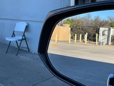 Used 2025 Toyota RAV4 XLE image 20