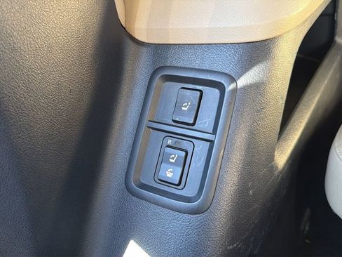 Used 2014 Toyota Sequoia Limited image 15