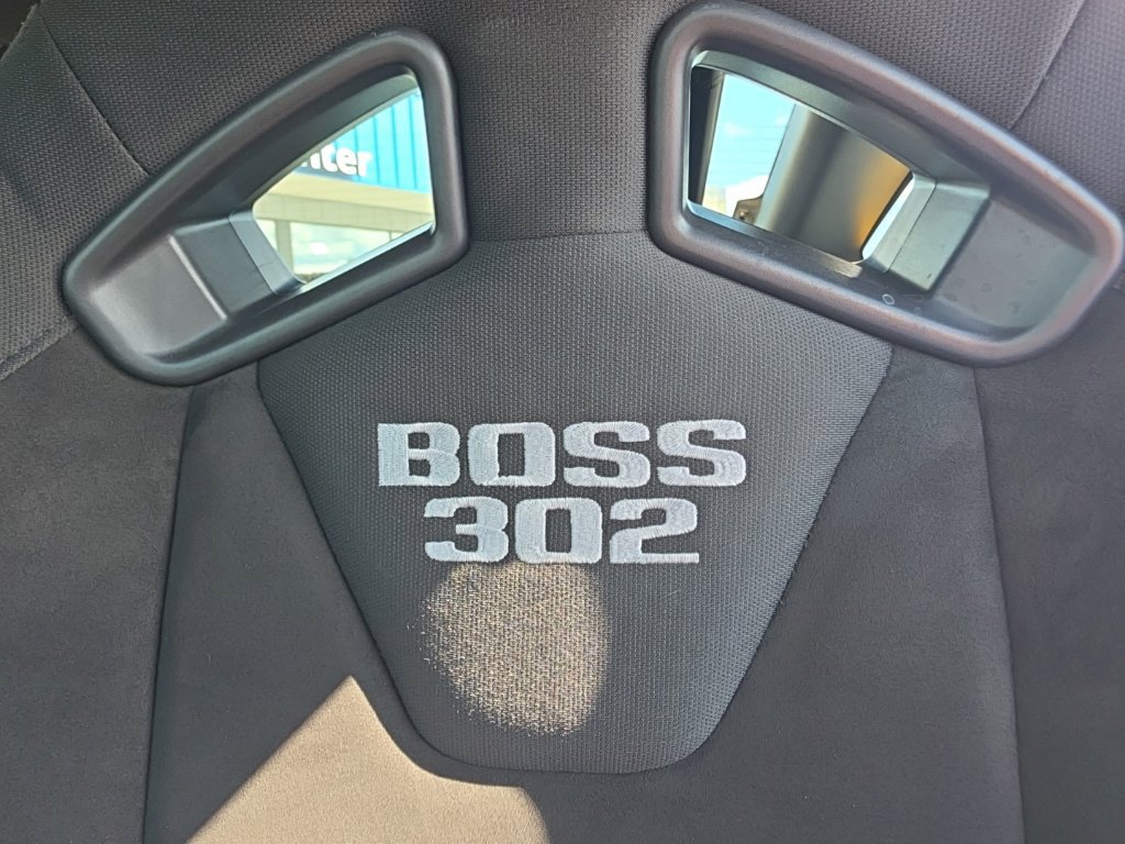 Used 2013 Ford Mustang Boss 302 RWD image 28