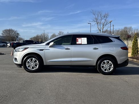 Used 2020 Buick Enclave Essence w/ Sound and Sites Package image 7