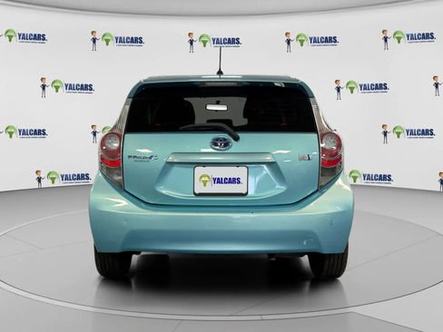 Used 2012 Toyota Prius C Two image 4