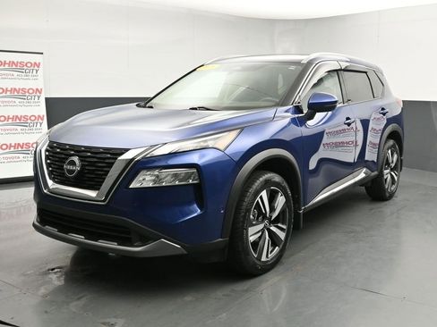 Used 2023 Nissan Rogue SL w/ SL Premium Package image 4