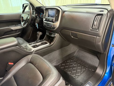 Certified 2021 Chevrolet Colorado ZR2 w/ ZR2 Dusk Special Edition AWD/4WD image 28