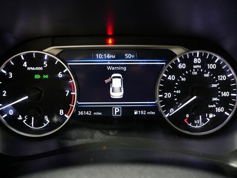 Used 2024 Nissan Sentra SV image 20