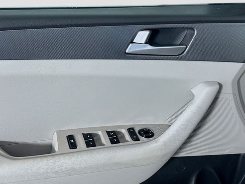 Used 2016 Hyundai Sonata SE image 23
