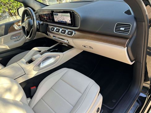 Certified 2025 Mercedes-Benz GLE 450 4MATIC image 47