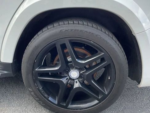Used 2017 Mercedes-Benz GLS 550 4MATIC image 18