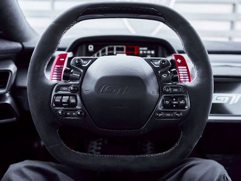 Used 2020 Ford GT Carbon Series RWD image 62