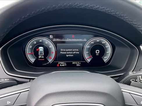 Used 2023 Audi Q5 2.0T Premium Plus image 26