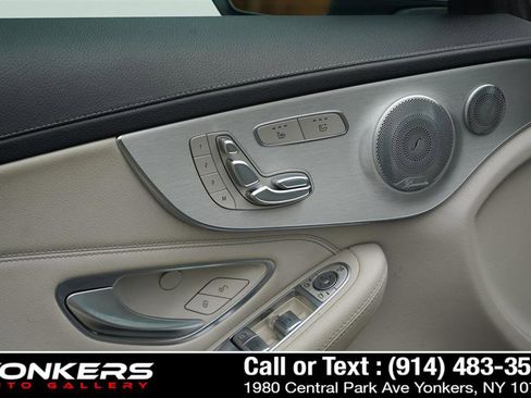 Used 2017 Mercedes-Benz C 300 4MATIC Cabriolet image 37