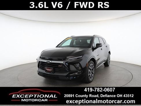 Used 2025 Chevrolet Blazer RS image 1