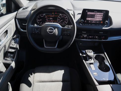 New 2026 Nissan Rogue SV image 11