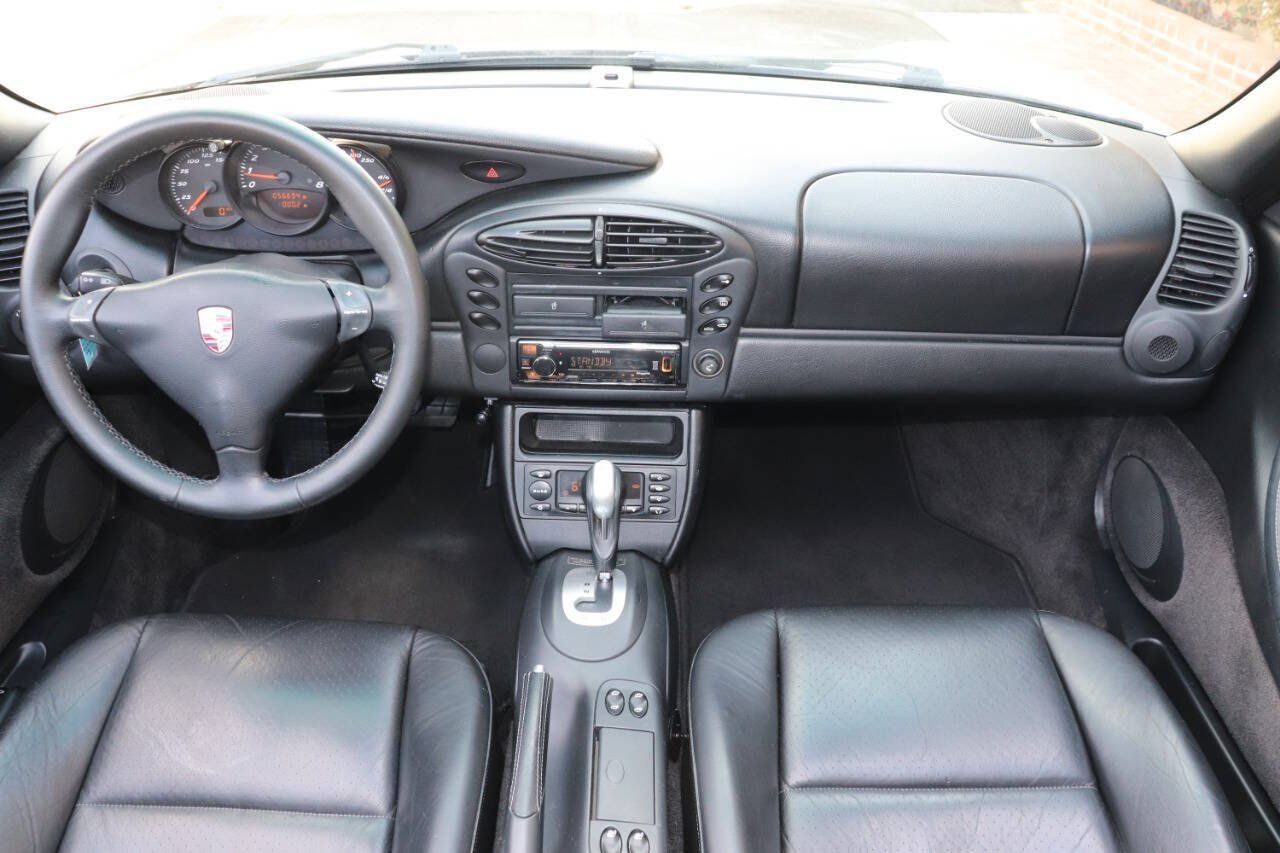 Used 2002 Porsche Boxster RWD image 30