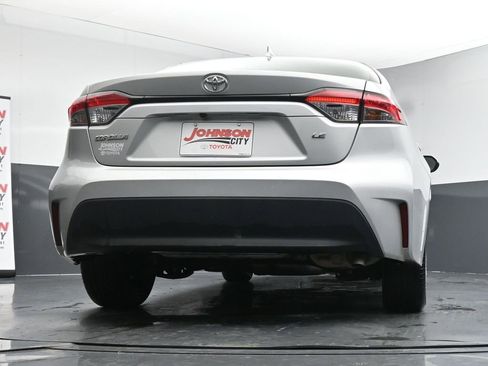 Used 2023 Toyota Corolla LE image 37