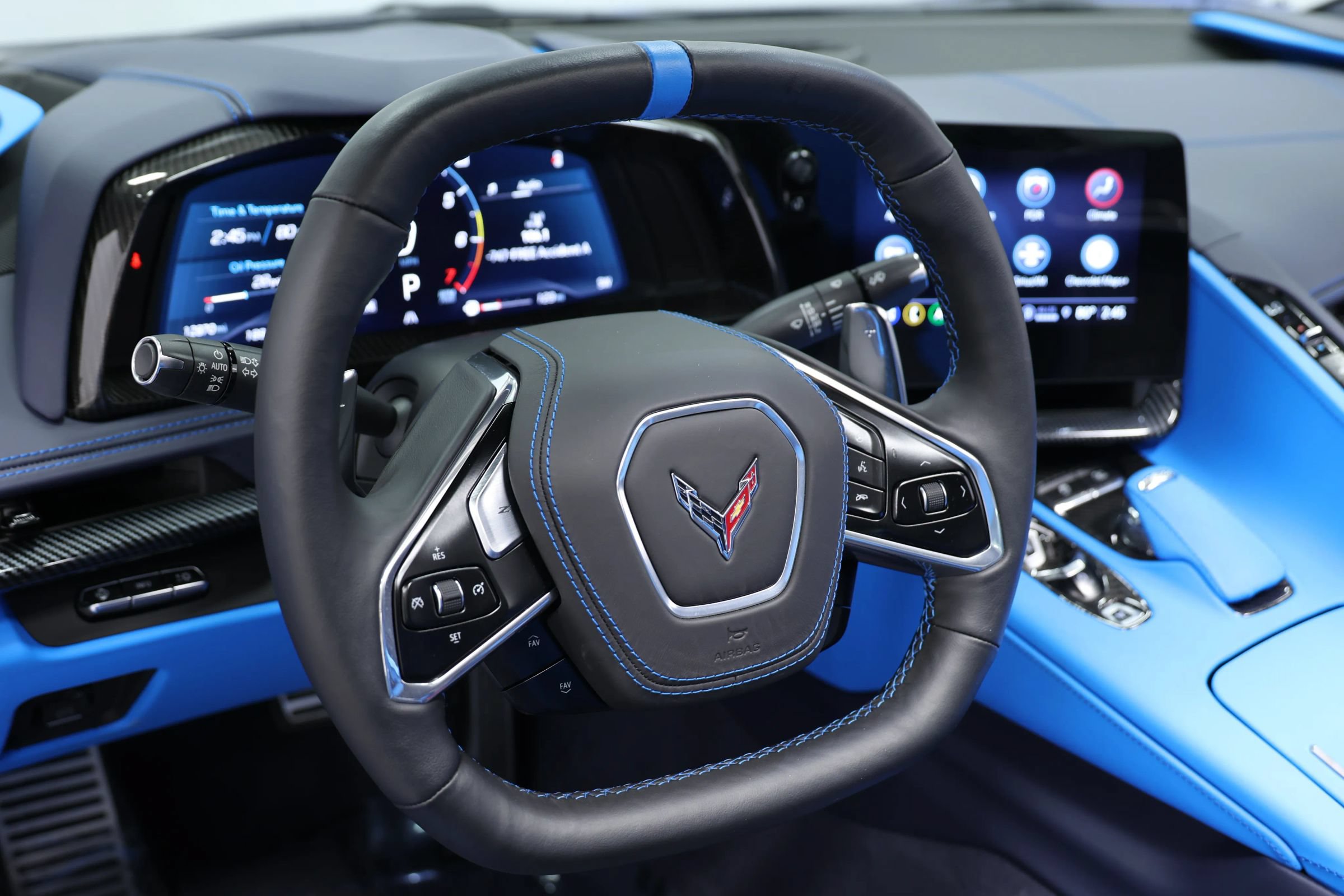 Used 2021 Chevrolet Corvette Stingray Premium Cpe w/ 3LT RWD image 32