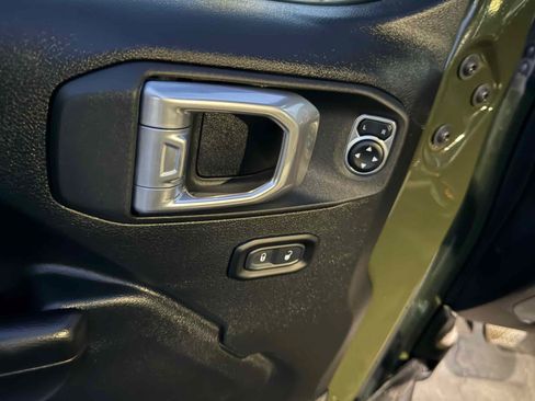 Used 2021 Jeep Wrangler Unlimited Sport AWD/4WD image 66