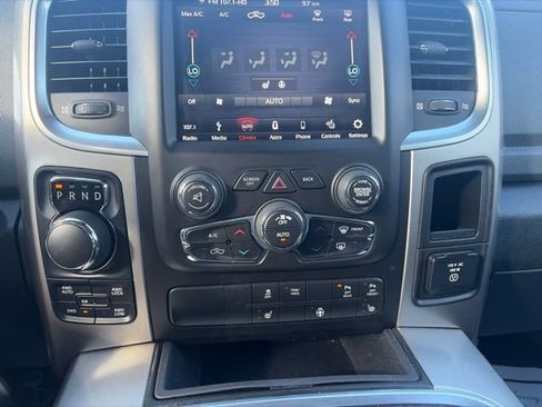 Used 2018 RAM 1500 Big Horn AWD/4WD image 25