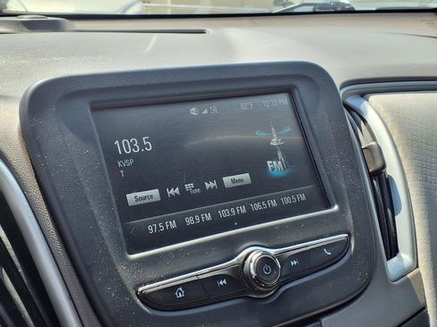 Used 2017 Chevrolet Malibu LS image 8