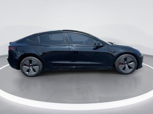 Used 2023 Tesla Model 3 Standard Range RWD image 3
