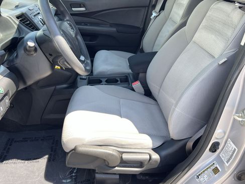 Used 2016 Honda CR-V SE image 10