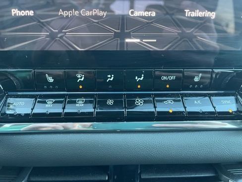 Used 2025 GMC Canyon Elevation w/ Convenience Package image 22