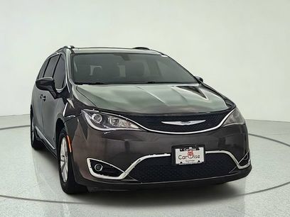 Used 2019 Chrysler Pacifica Touring-L