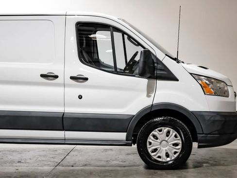 Used 2017 Ford Transit 250 148 Low Roof image 15