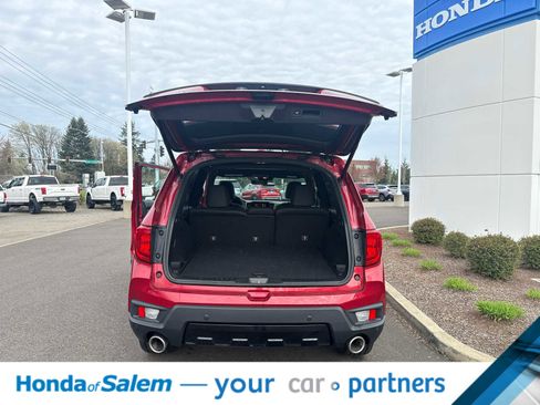 Used 2023 Honda Passport Elite image 19