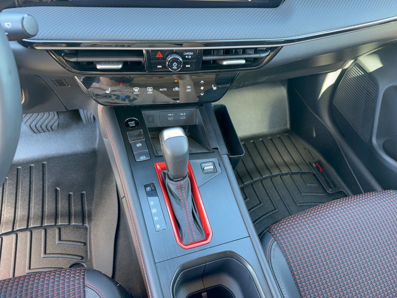 Used 2025 Nissan Kicks SR w/ SR Premium Package AWD/4WD image 21
