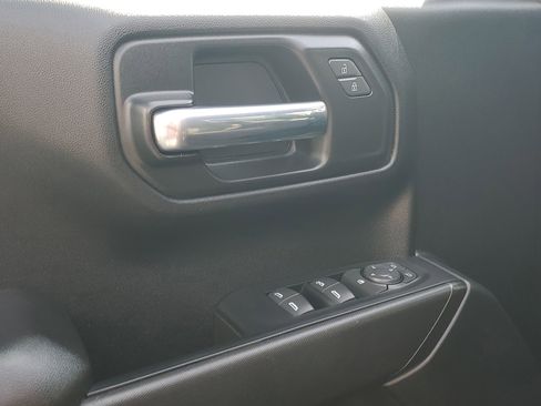 Used 2023 Chevrolet Silverado 1500 Custom w/ LPO, Dark Essentials Package image 18