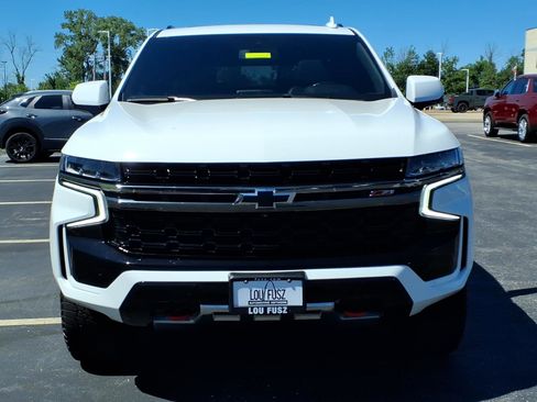 Used 2021 Chevrolet Tahoe Z71 w/ Luxury Package AWD/4WD image 33