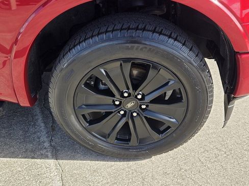 Used 2020 Ford F150 XLT w/ Equipment Group 302A Luxury image 16