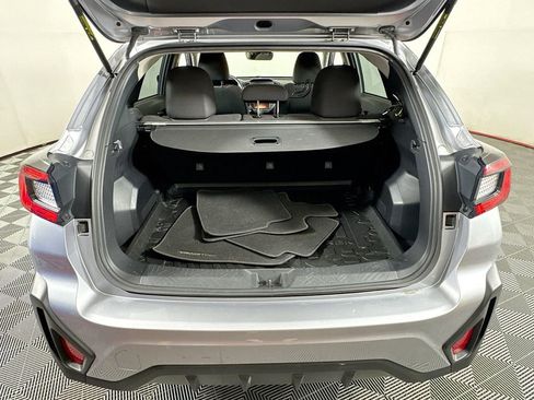 Used 2024 Subaru Crosstrek 2.0i AWD/4WD image 23