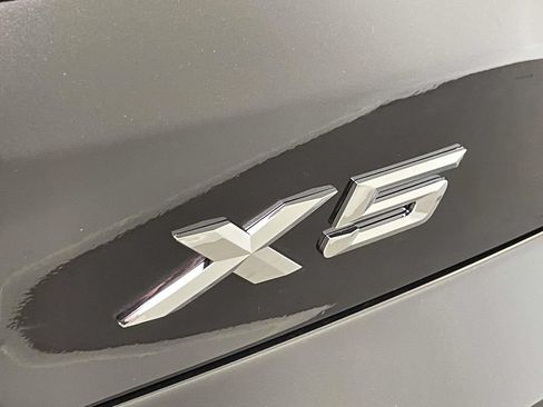 Used 2026 BMW X5 xDrive40i w/ M Sport Package AWD/4WD image 10