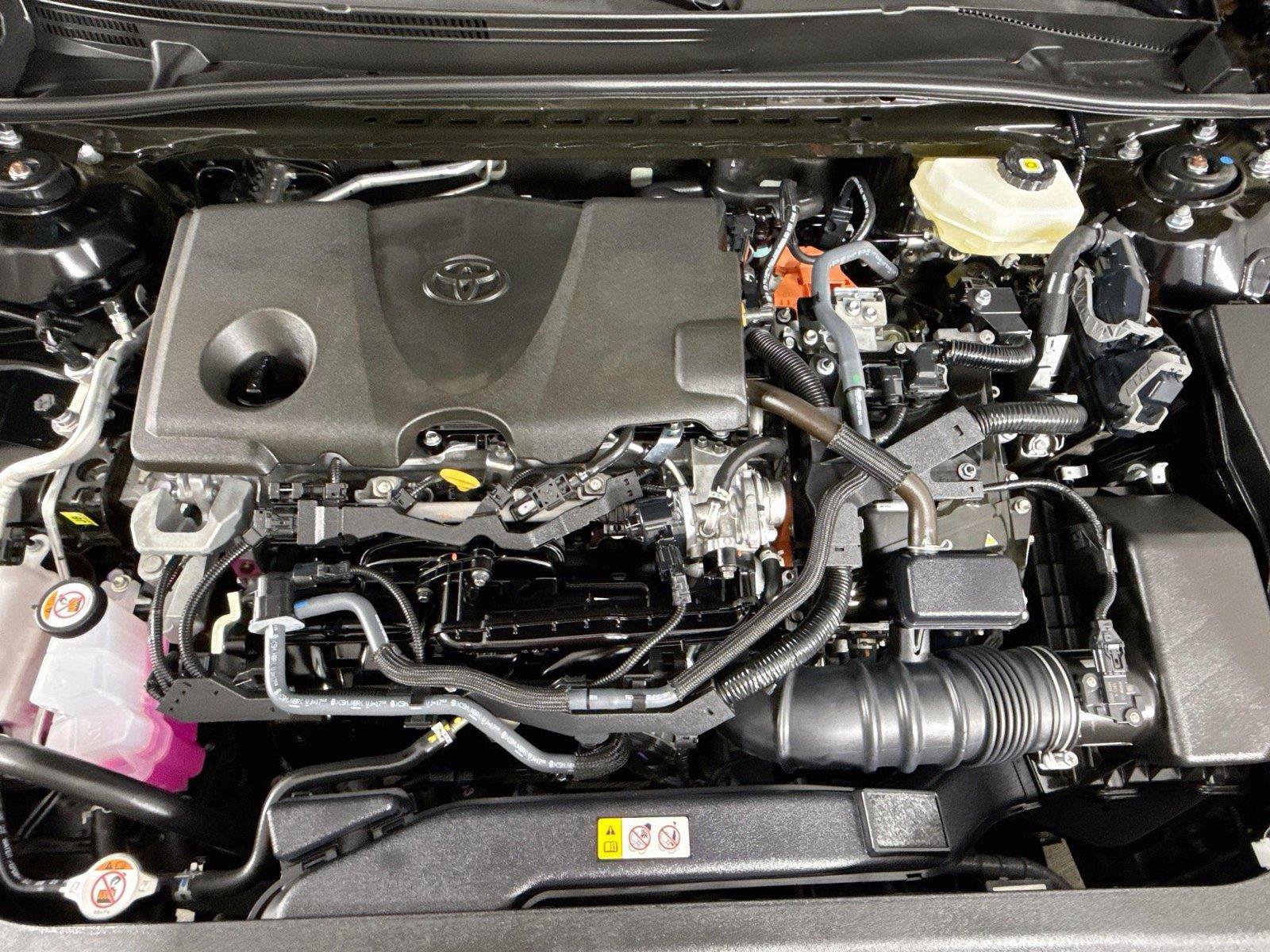 Used 2026 Toyota Camry SE FWD image 33