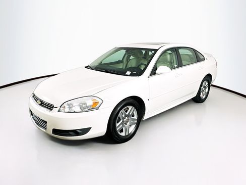 Used 2009 Chevrolet Impala LT image 3