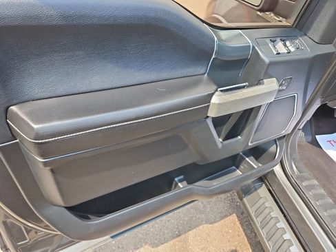 Used 2018 Ford F150 Lariat AWD/4WD image 10