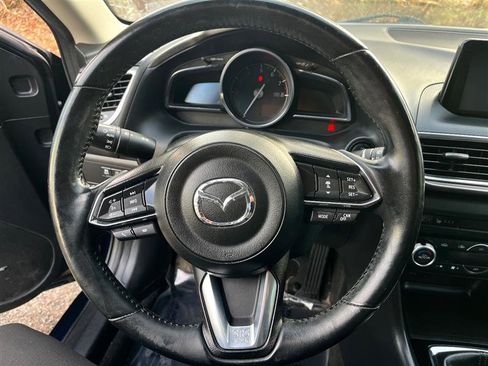 Used 2017 MAZDA MAZDA3 Grand Touring w/ Premium Equipment Package image 13