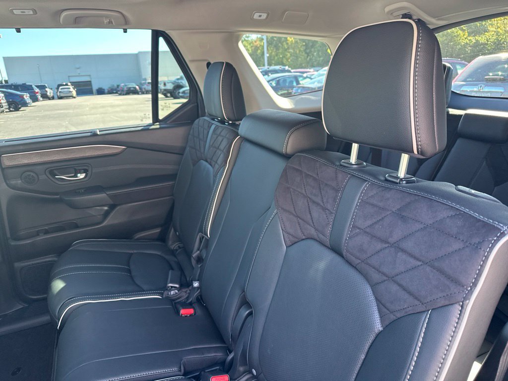 New 2026 Honda Pilot Elite image 14