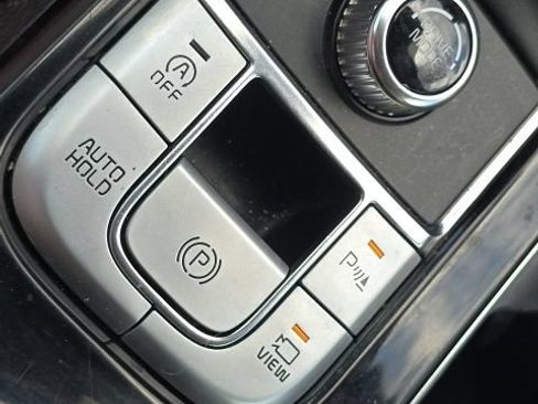 Used 2022 Kia Telluride SX w/ Towing Package FWD image 39