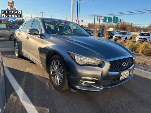Used 2017 INFINITI Q50 Premium image 2