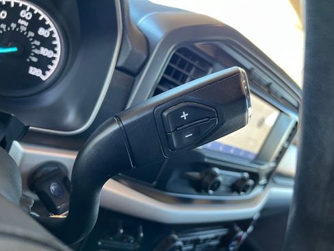 Used 2021 Ford F150 XLT image 16