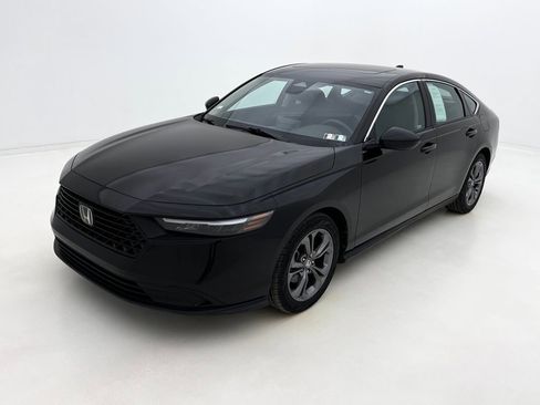 Used 2024 Honda Accord EX image 4