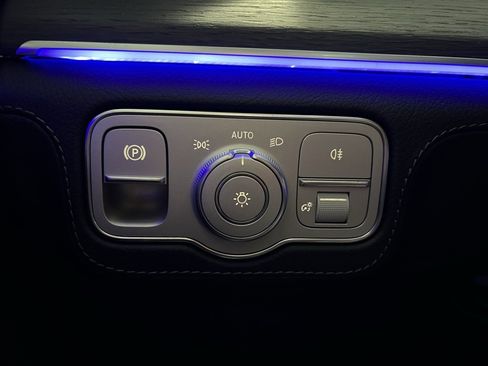 Certified 2025 Mercedes-Benz GLS 580 4MATIC image 20