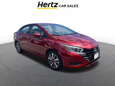 Used 2025 Nissan Versa SV w/ Trunk Package FWD image 1